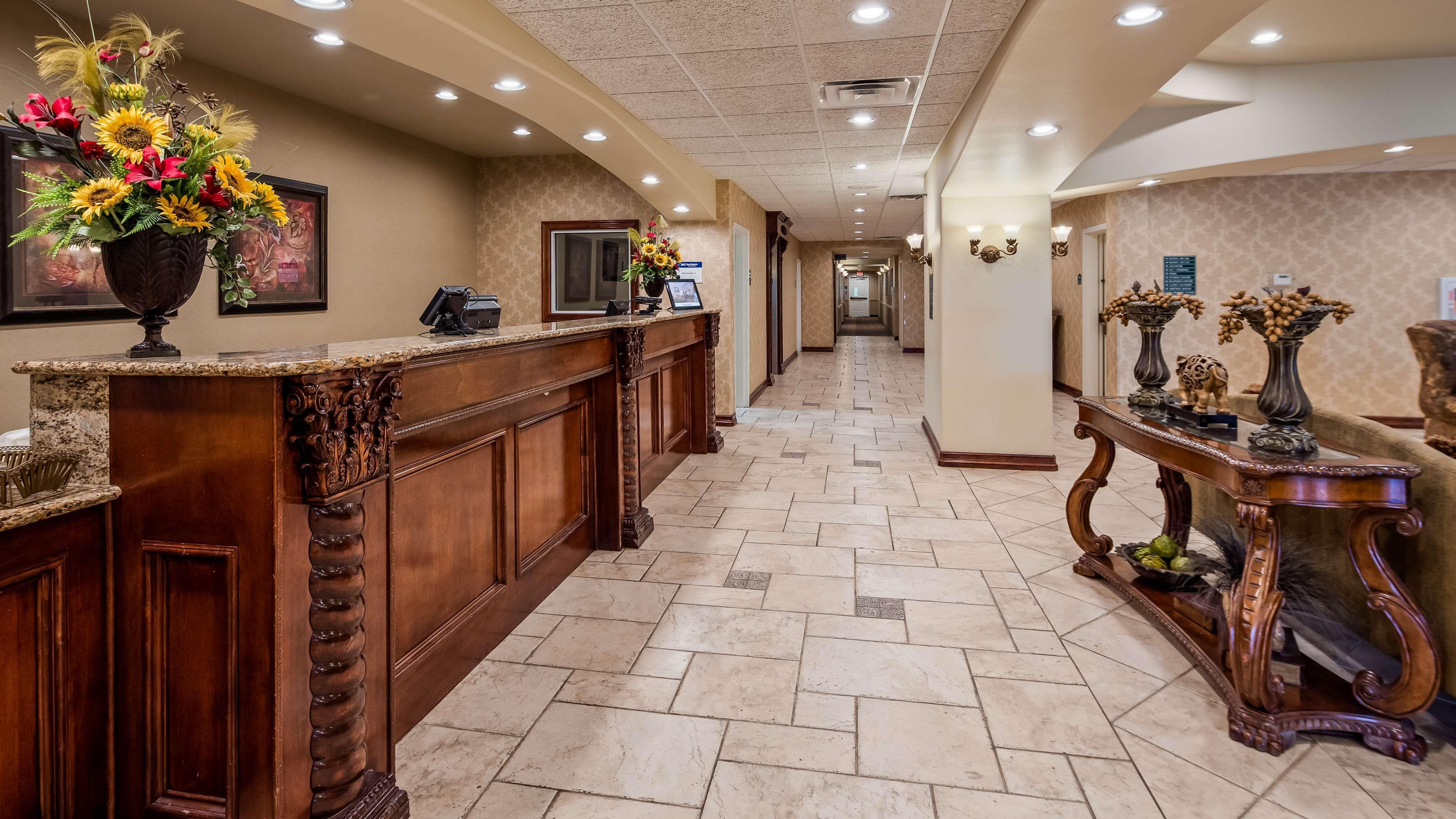 Best Western Plus Monica Royale Inn & Suites Greenville Exterior photo